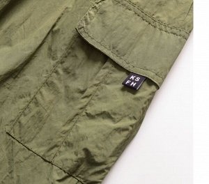 Брюки-карго широкие с карманами из жатой ткани, пояс на резинке, зеленый