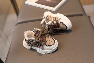 Кроссовки для девочек на шнурках, белые с бежевым и декором