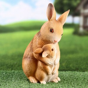 Фигурка "Зайчиха с зайчонком" 13х12х25см