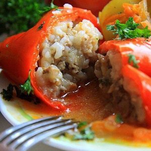 Перец фаршированный мясом и рисом 2.0 кг