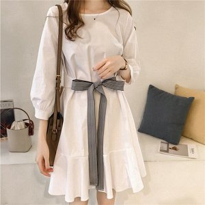 Женское мини-платье с рукавами и поясом, цвет белый