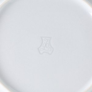 Тарелка фарфоровая «Стрекоза», d=20 см, белая