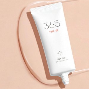 Round Lab 365 Tone Up Sun Cream Тонирующий солнцезащитный крем с каламином SPF50+ (50мл)