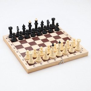 Шахматные фигуры обиходные, король h=7 см, пешка-4 см, пластик