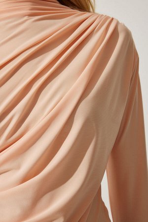 Женская блузка песочного цвета с высоким воротником и сборкой персикового цвета FF00135