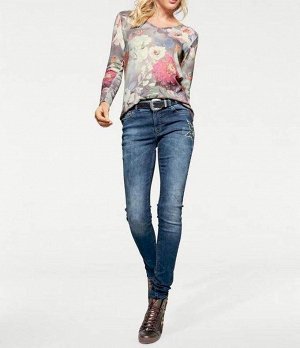 1к Heine - Best Connections  Пуловер, пестрый  Красивый пуловер с цветочным рисунком. Подчеркивающий фигуру силуэт с женственным треугольным вырезом, длинными рукавами и краями резиночной вязкой. Спер