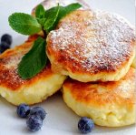 Сырники &quot;Лакомка&quot; замороженные из творога, ручной формовки 2.0 кг.&quot; Почти Готово&quot;