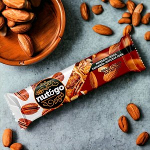Батончик с МИНДАЛЁМ, ПЕКАНОМ, КАРАМЕЛЬЮ, МОРСКОЙ СОЛЬЮ «Nut&Go», 36 г