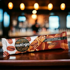Батончик с МИНДАЛЁМ, ПЕКАНОМ, КАРАМЕЛЬЮ, МОРСКОЙ СОЛЬЮ «Nut&Go», 36 г