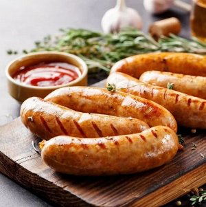 Колбаски гриль "Деликатесные" (свинина) с картофелем 0.5 кг.