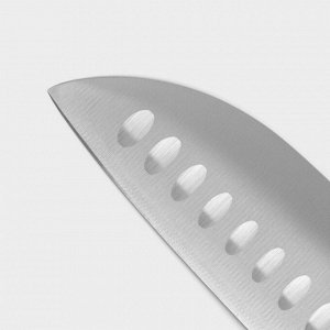 Нож Сантоку кухонный Magistro Fedelaso, длина лезвия 17,8 см