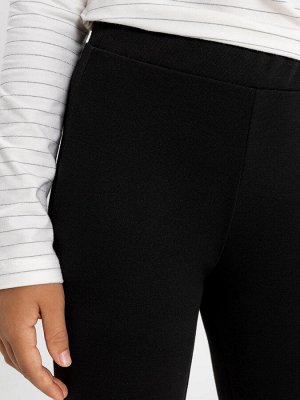 Классические брюки для девочек в черном цвете