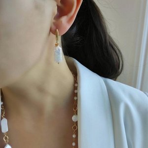 Серьги с барочными жемчужинами в позолоченой фурнитуре