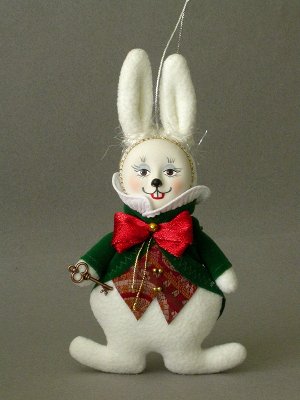 Кукла в маске "Белый кролик"