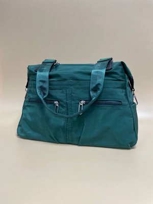 Женская сумка болоневая на плечо зеленая