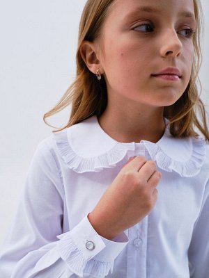 Базовая блузка с отложным воротником