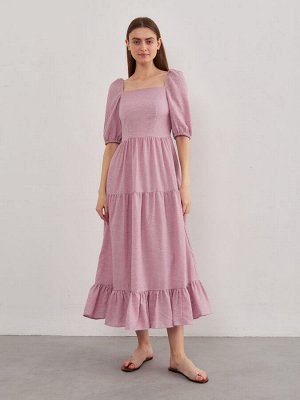 Платье с открытой спиной розовый
