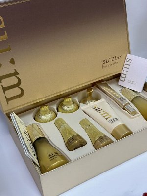 Su:m37 LosecSumma ElixirSpecial Set  Премиальный набор уходовых средств для повышения упругости кожи (9 предметов)
