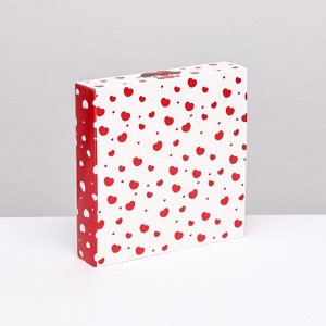 Коробка под 16 конфет, Love 17,7 х 17,7 х 3,8 см