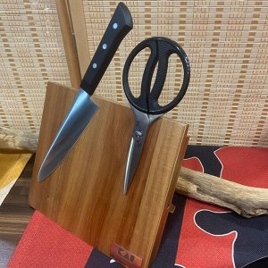 Японская фирменная подставка для ножей KAI