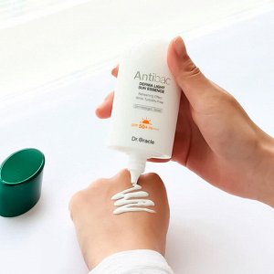 Dr.Oracle Антибактериальная солнцезащитная эссенция Antibac Derma Light Sun Essence SPF50+PA+++