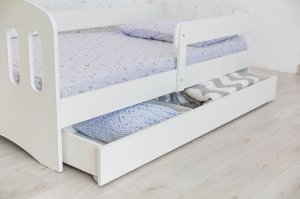 Детская кровать "Малыш" ЛДСП 160*80 см с ящиками