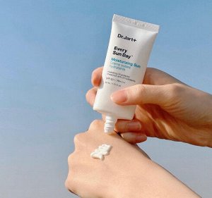 Dr.Jart+ Every Sun Day Moisturizing Sun SPF50+ PA++++ Легкий увлажняющий солнцезащитный крем