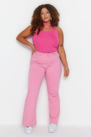 Розовые джинсы-клеш с высокой талией и вырезом