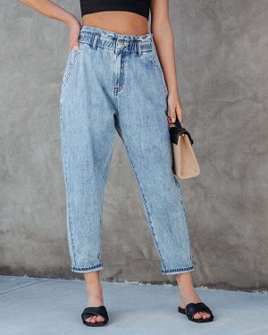 Женские укороченные джинсы с карманами и эластичным поясом, цвет светло-синий