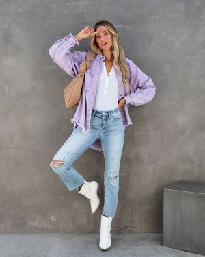 Женская джинсовая куртка с длинными рукавами и карманами, на пуговицах, цвет светло-фиолетовый
