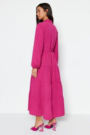 Темно-розовое тканое платье с великолепным воротником и пуговицами с поясом