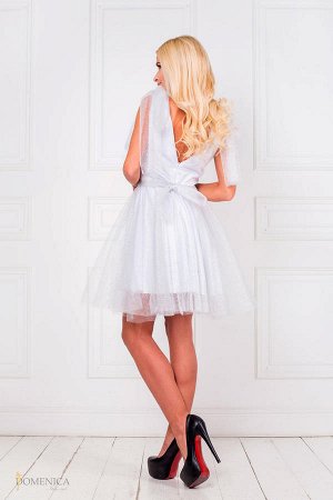 Оригинальное нежное платье из фатина Белый