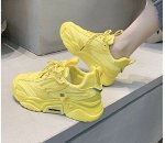 Кроссовки женские новинки