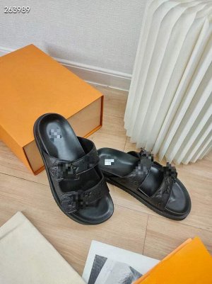 Шлепанцы унисекс кожаные
