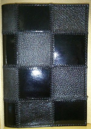 Обложка д/паспорта О070-А09-20 черн лоскут натур кожа PAOLO VERONESE /5/