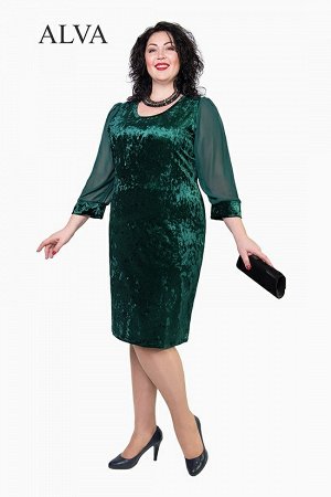 Платье Зеленое Платье Божена 8372-1 выполнено из  ткани стрейч бархат-мрамор и дополненно  рукавами из шифона, длина платья около 106 см.
