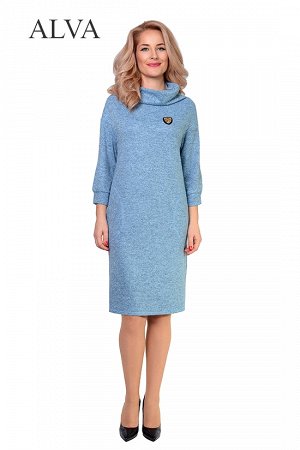 Платье Свободное Платье Синтия 8395-2 с горловиной хомут, что придает платью особый уют в холодную зиму,  выполнено из трикотажной ткани  "ангора-меланж" и украшено  нашивкой.  Длина платья 98-103 см 