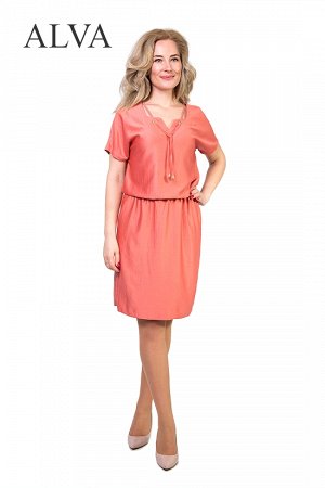 Платье Легкое, модное, струящееся летнее платье Рони 8426-3 свободного силуэта с карманами, выполнено из ткани вискозный шелк. На талии платье оснащено резинкой, что позволяет регулировать высоту тали