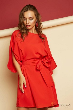 Дизайнерское платье прямого кроя Красный