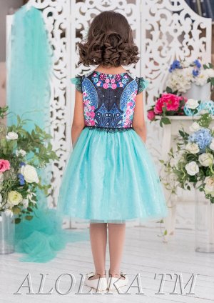 Нарядное платье полуприлегающего силуэта из атласной ткани с цветным принтом, цвет бирюзовый