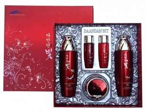 JIGOTT DAANDAN BIT PREMIUM RED GINSENG 3SET Набор для лица с красным женьшенем 3SET