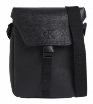 Сумка ULTRALIGHT REPORTER18 PU
Product Group Handbags
Color Name Black
Fabric 100% Polyurethane