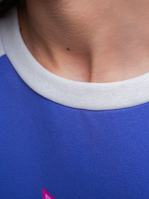 Свитшот Цвет: лавандовый
Длина рукава: Длинные
Покрой: Свободный
Сезон: круглогодичный
Состав: 92% хлопок; 8% лайкра
Уход за вещами: машинная стирка при t не более 40C
Фактура материала: трикотажный
Ф