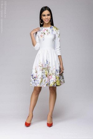 Платье белое длины мини с цветочным принтом и пышной юбкой