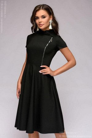 Платье черное с декоративной молнией и короткими рукавами