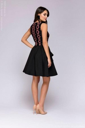 Платье черное длины мини с розовой кружевной отделкой