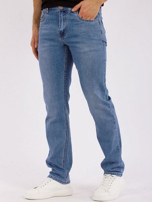 Джинсы Стильные мужские джинсы из  облегчённого стрейча . Небольшие потёртости.Средняя посадка, прямой крой.
Цвет:&nbsp;
					
						
								голубой						
					
Состав:&nbsp;
					 98 % хлопок 2 % эл