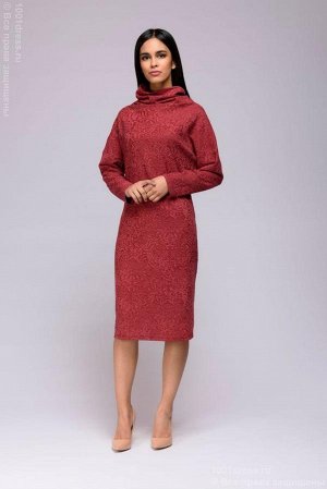 Платье-свитер длины миди бордовое