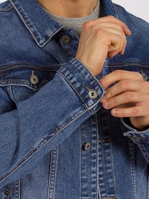 Куртка Стильная джинсовая куртка из хлопка средней плотности с небольшой добавкой эластана. 2 прорезных и 2 накладных кармана. Застёжка на пуговицы.
Цвет:&nbsp;
					
						
								синий						
					
