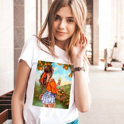 Yana Pletneva — дизайнерские футболки